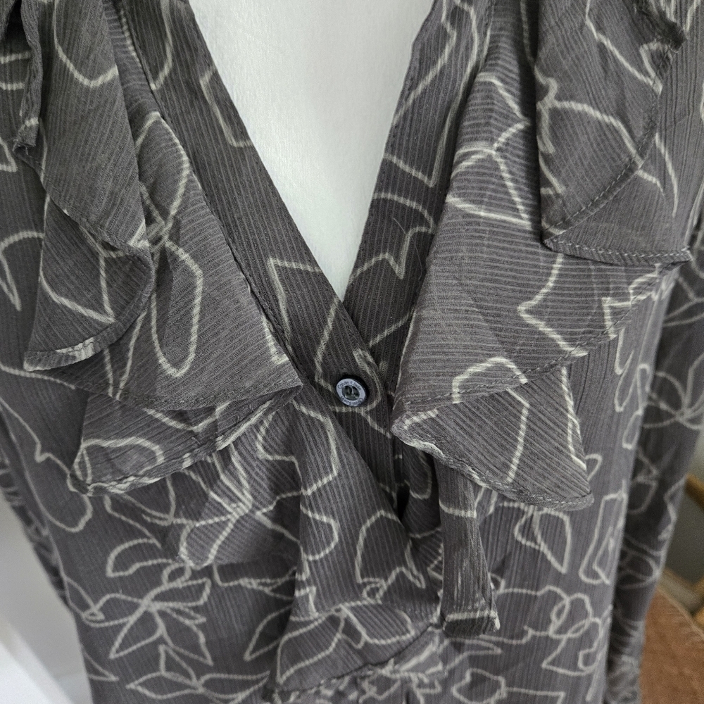 Calvin Klein Large Polyester Womens Gray Floral Ruffle Blouse - Picture 2 of 11